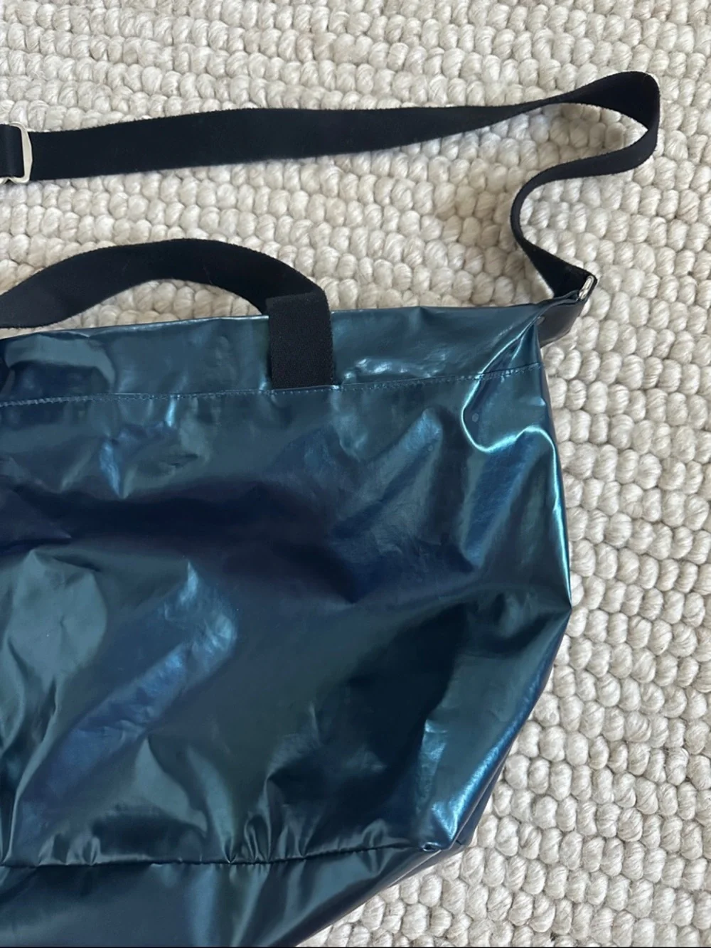 Jack Gomme Paris Tote Metallic Blue Coated Canvas Crossbody w/ Pouch - Picture 3 of 10